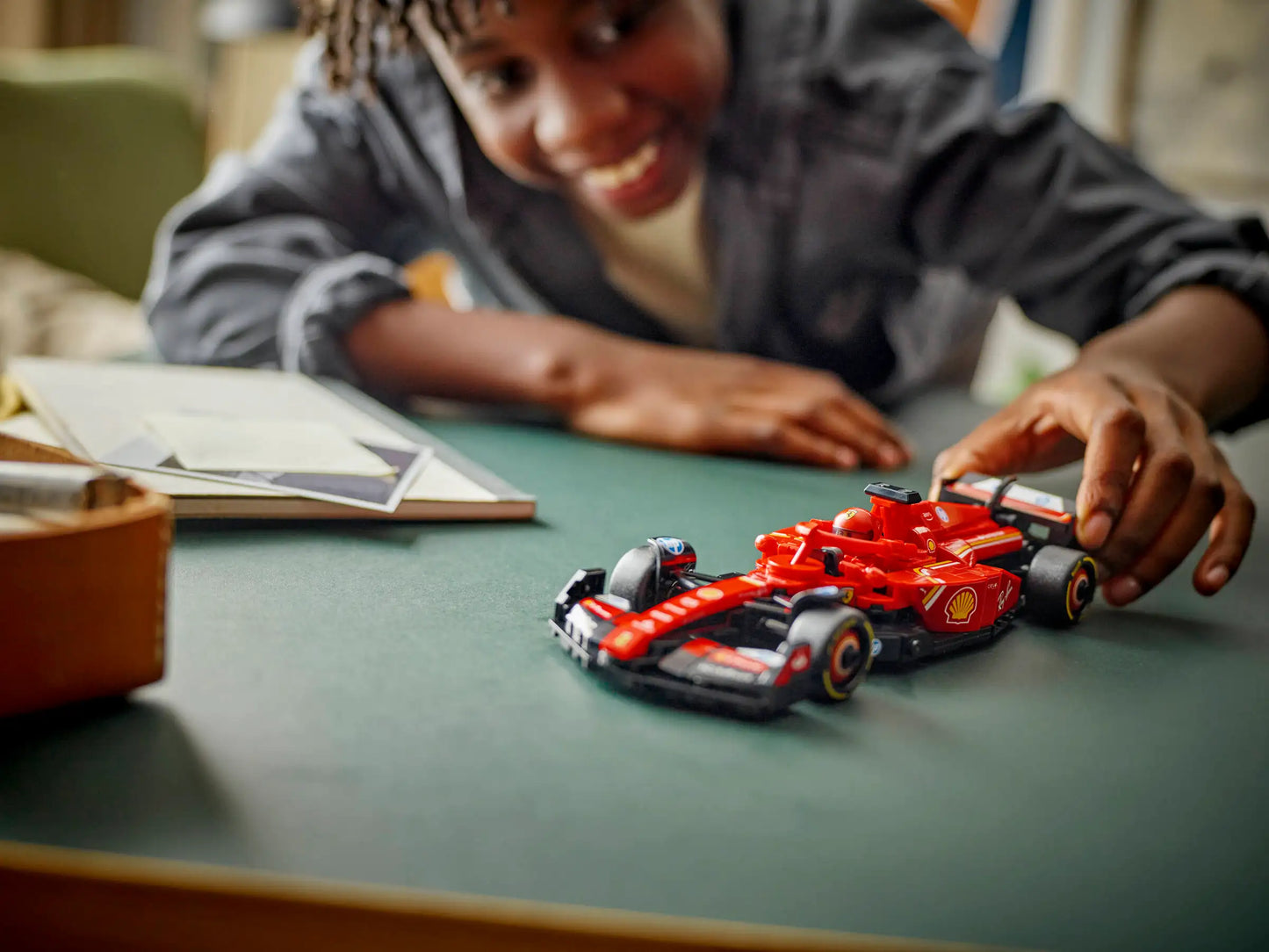 Ferrari SF-24 F1 - Lego