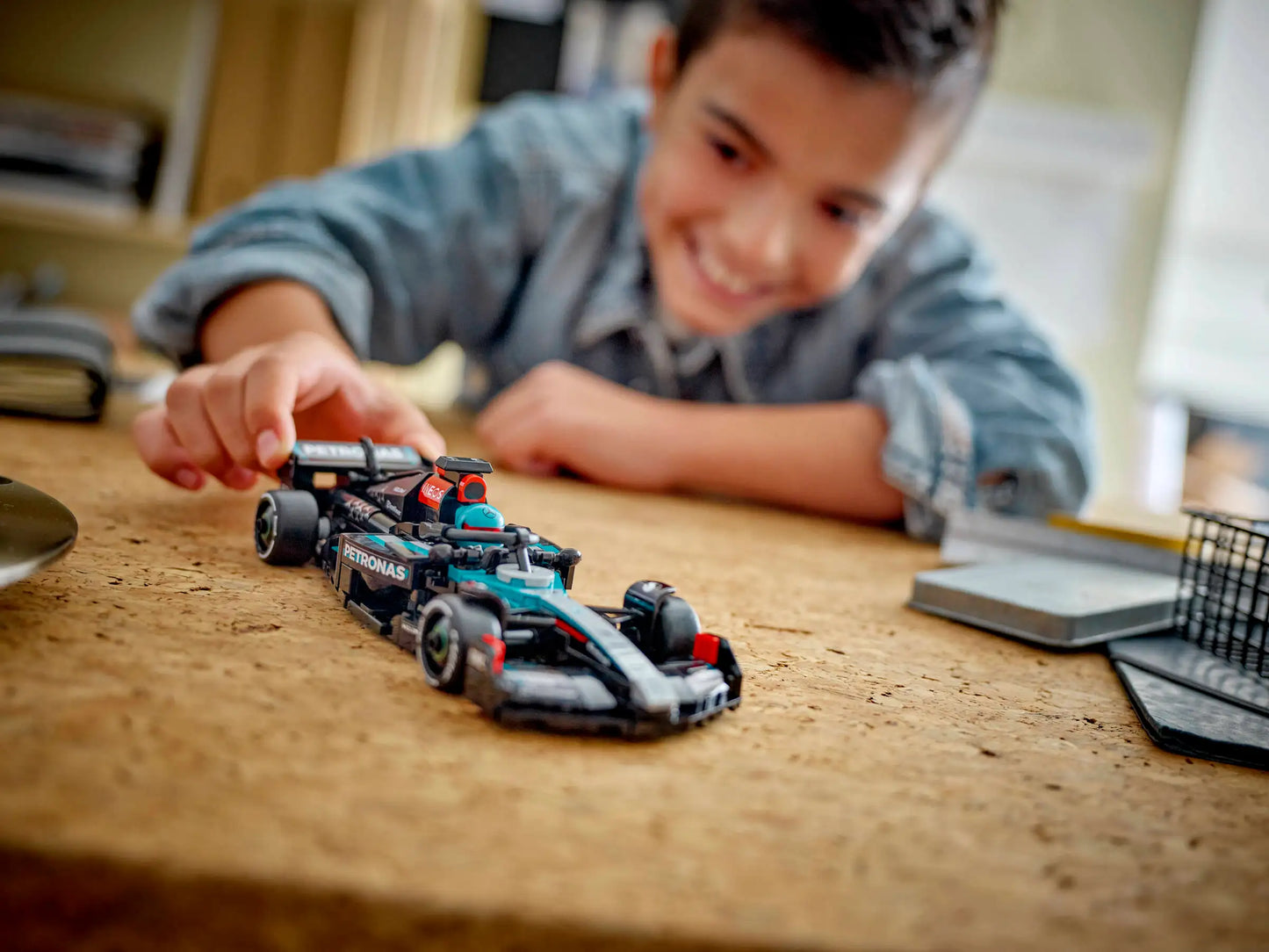 Mercedes-AMG W15 F1 - Lego